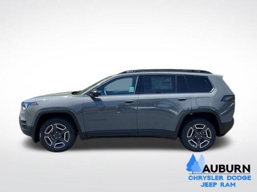 Sting Gray Clearcoat 2026 Jeep Cherokee LAREDO/LIMITED