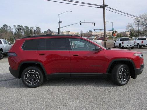 2026 Jeep Cherokee LAREDO/LIMITED