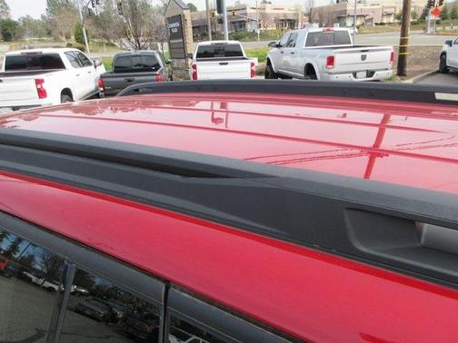 2026 Jeep Cherokee LAREDO/LIMITED