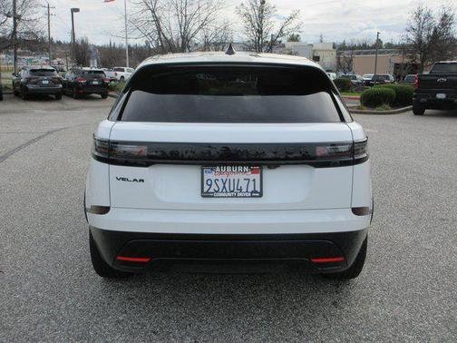 2025 Land Rover Range Rover Velar P250 Dynamic SE