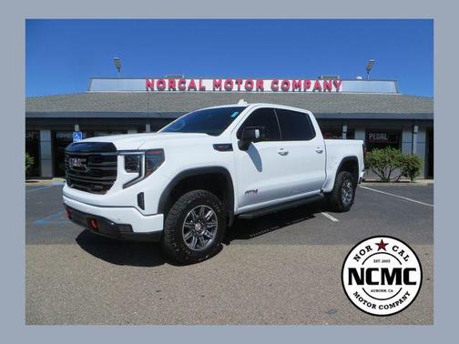 Summit White 2026 GMC Sierra 1500 AT4