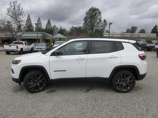 2026 Jeep Compass Latitude
