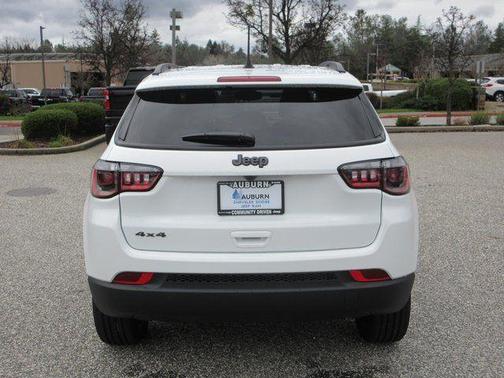 2026 Jeep Compass Latitude