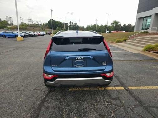 2025 Kia Niro EX Touring
