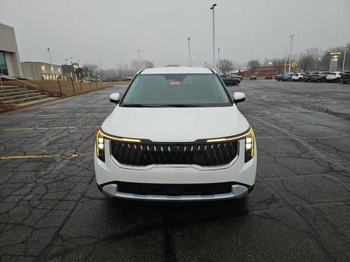 2025 Kia Carnival Hybrid LXS