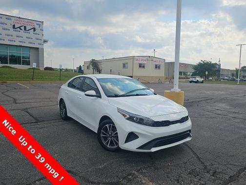 2022 Kia Forte LXS