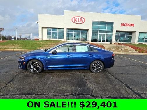 2025 Kia K5 GT-Line