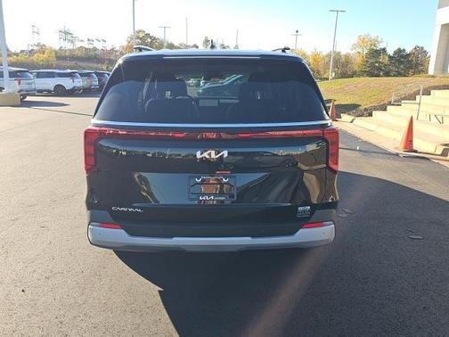 2026 Kia Carnival Hybrid EX