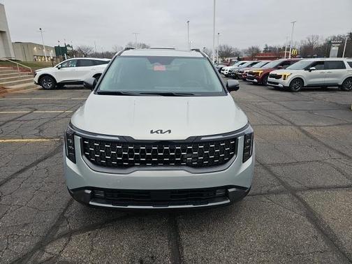 2025 Kia Carnival Hybrid SX