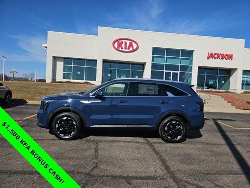 2025 Kia Sorento S