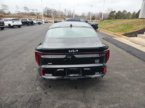 2025 Kia K4 GT-Line