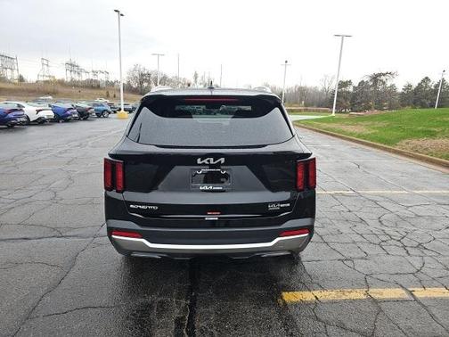 2025 Kia Sorento Hybrid EX