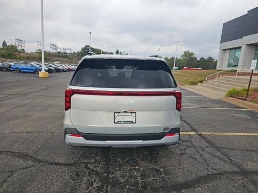 2026 Kia Carnival Hybrid EX