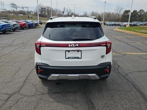 2025 Kia Seltos EX