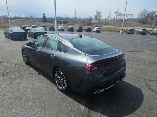 2021 Kia K5 EX