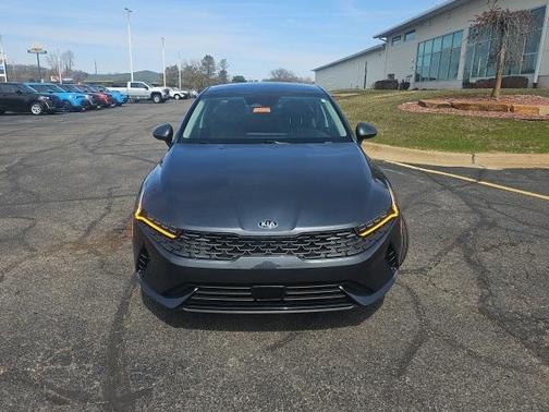 2021 Kia K5 EX