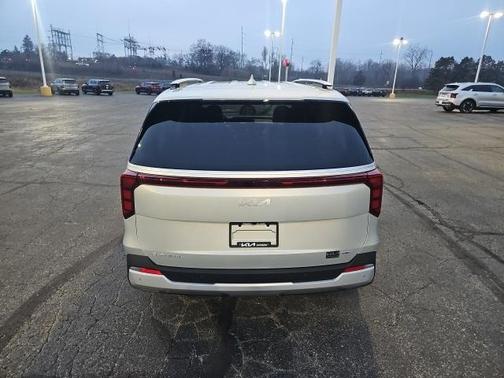 2025 Kia Carnival Hybrid EX