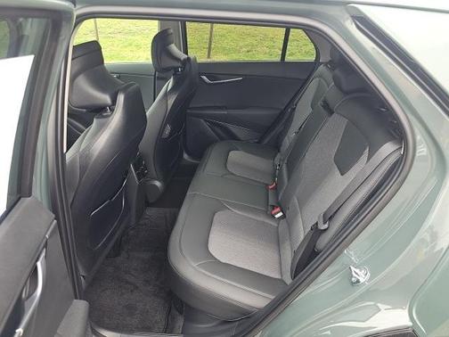 2025 Kia Niro EX Touring