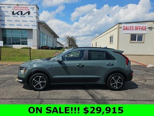 2025 Kia Niro EX