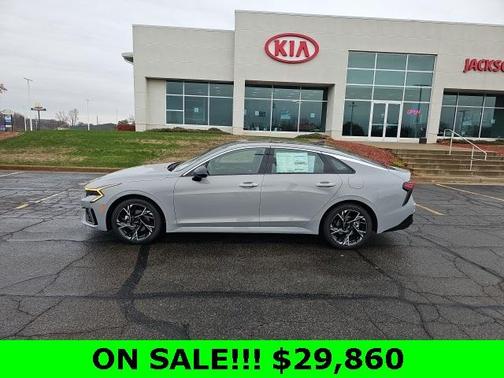2025 Kia K5 GT-Line