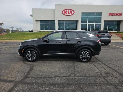 2025 Kia Sportage Hybrid EX