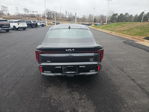 2025 Kia K4 GT-Line
