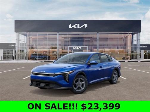 2025 Kia K4 LXS