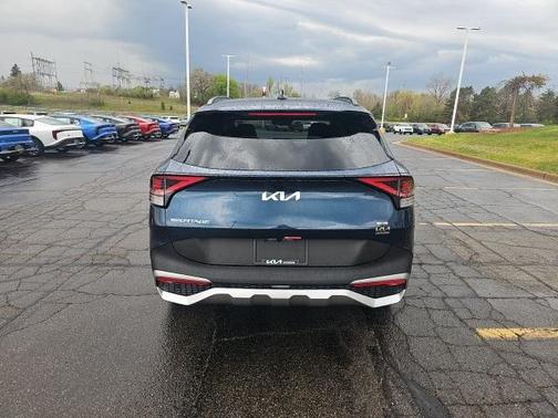 2025 Kia Sportage Hybrid EX