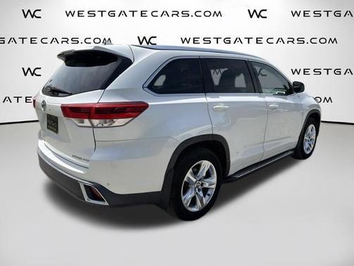 Blizzard Pearl 2017 Toyota Highlander Limited