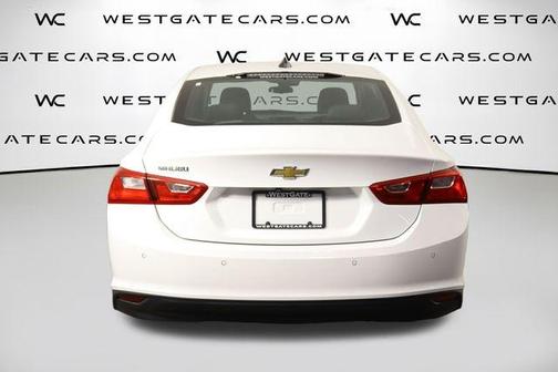 Summit White 2024 Chevrolet Malibu 1LS
