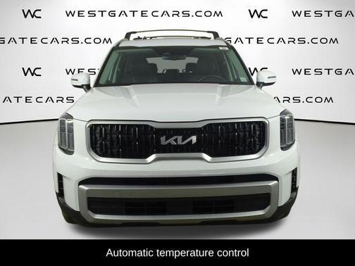 Glacial White Pearl 2024 Kia Telluride EX