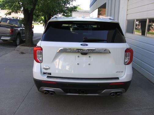 WHITE 2022 Ford Explorer King Ranch