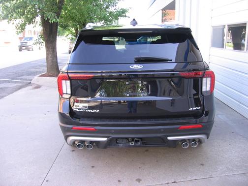 BLACK 2025 Ford Explorer Platinum 4WD