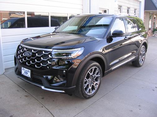 BLACK 2025 Ford Explorer Platinum 4WD