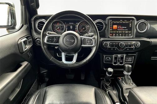 2021 Jeep Wrangler Unlimited Sahara Altitude