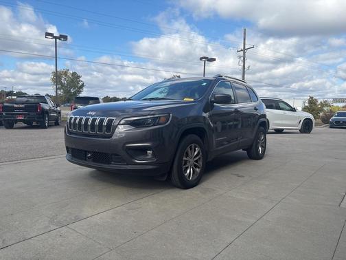 2021 Jeep Cherokee Latitude Plus