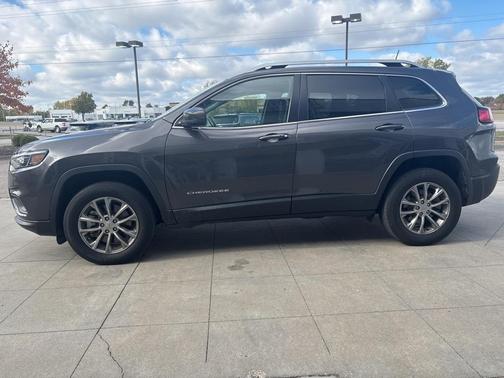 2021 Jeep Cherokee Latitude Plus