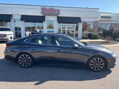 2021 Hyundai SONATA Limited