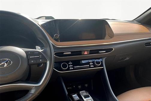 2021 Hyundai SONATA Limited