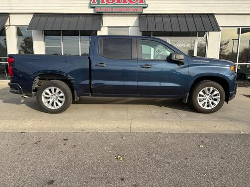 2021 Chevrolet Silverado 1500 Custom