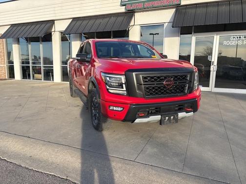 2024 Nissan Titan PRO-4X