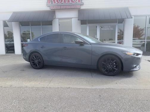 2023 Mazda Mazda3 2.5 S Carbon Edition