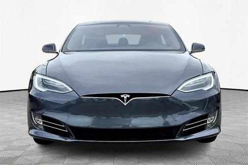 2018 Tesla Model S 75D
