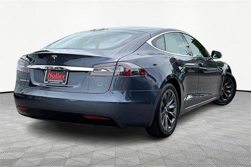 2018 Tesla Model S 75D