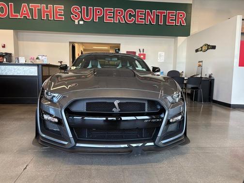 2021 Ford Shelby GT500 Base