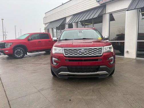 2017 Ford Explorer Platinum