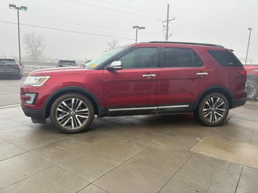 2017 Ford Explorer Platinum