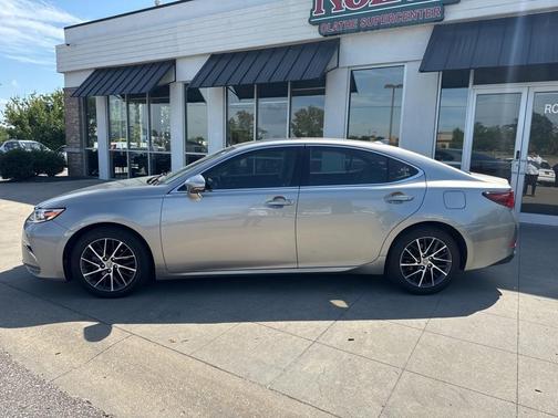 2017 Lexus ES 350 Base