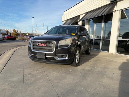 2016 GMC Acadia SLE-2