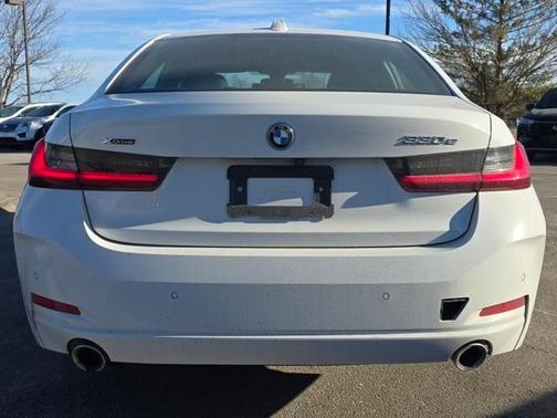 2024 BMW 330e xDrive
